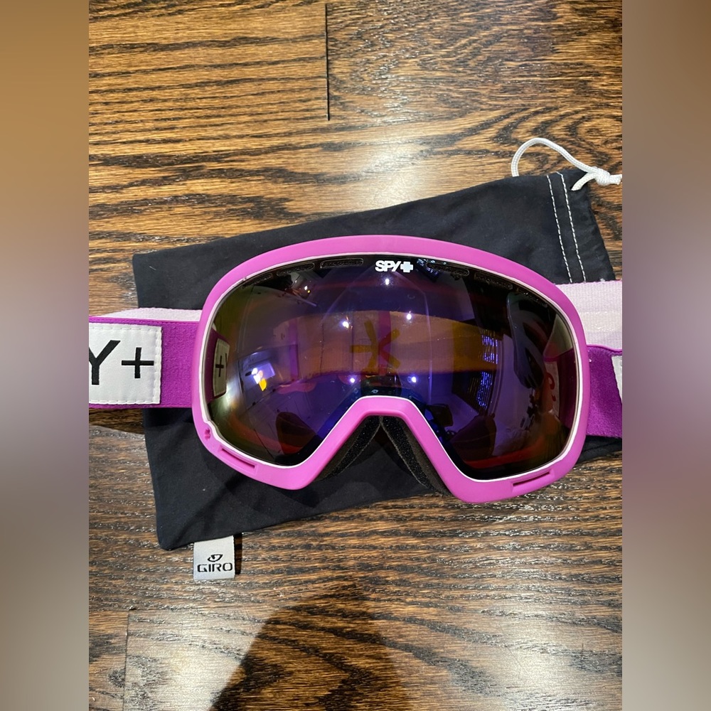 Women’s Spy Snow Googles 🏂🎿